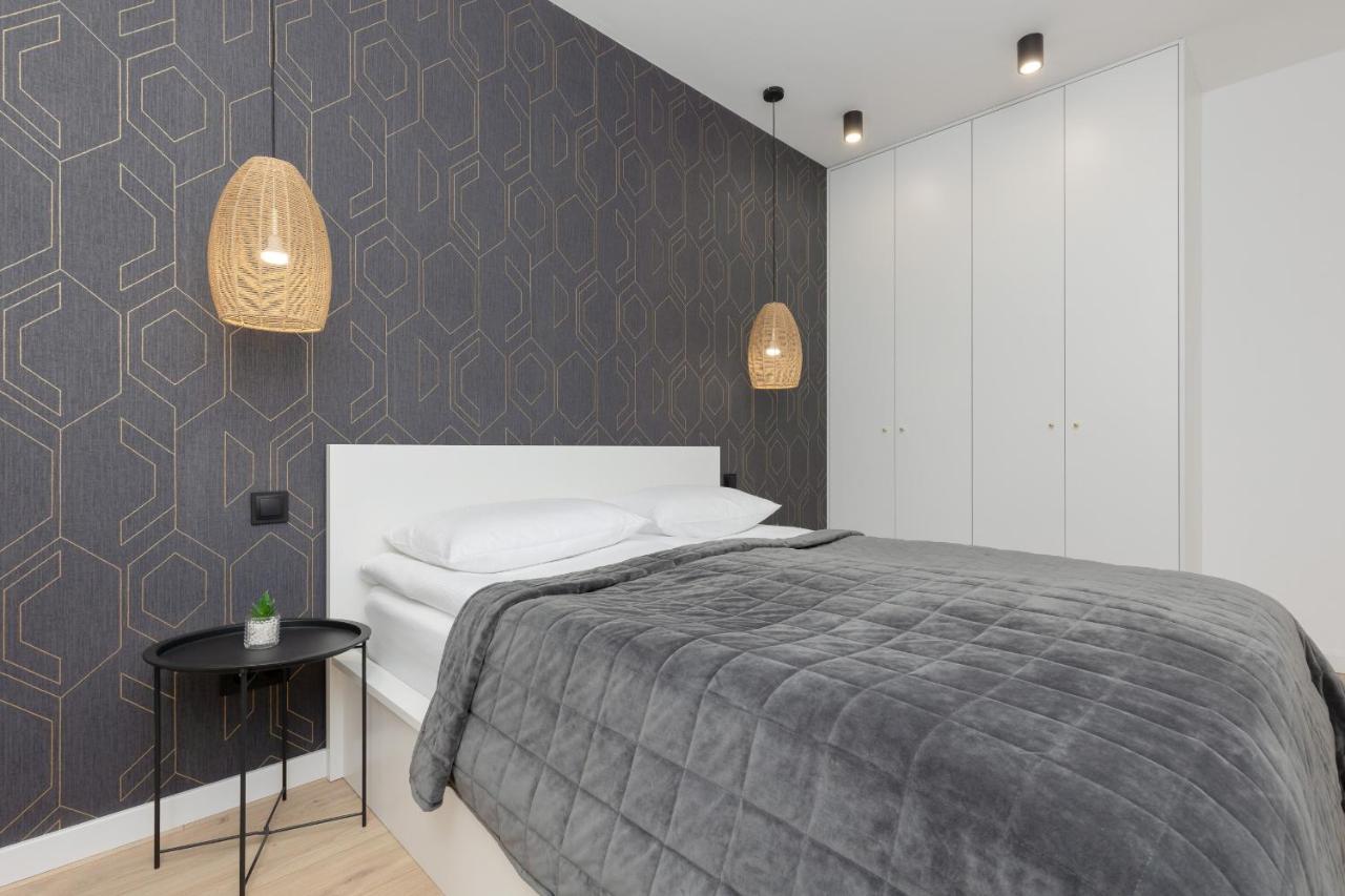 Loft Apartment With Parking In Warsaw By Noclegi Renters Eksteriør billede